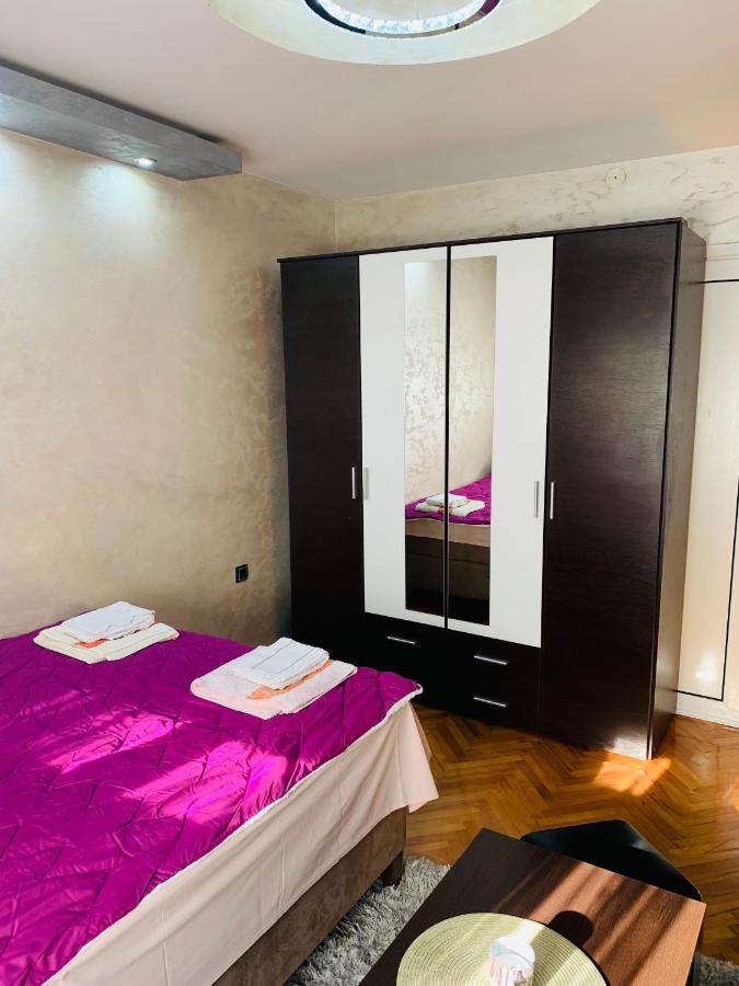 Apartman Valjevo Dk Daire Dış mekan fotoğraf